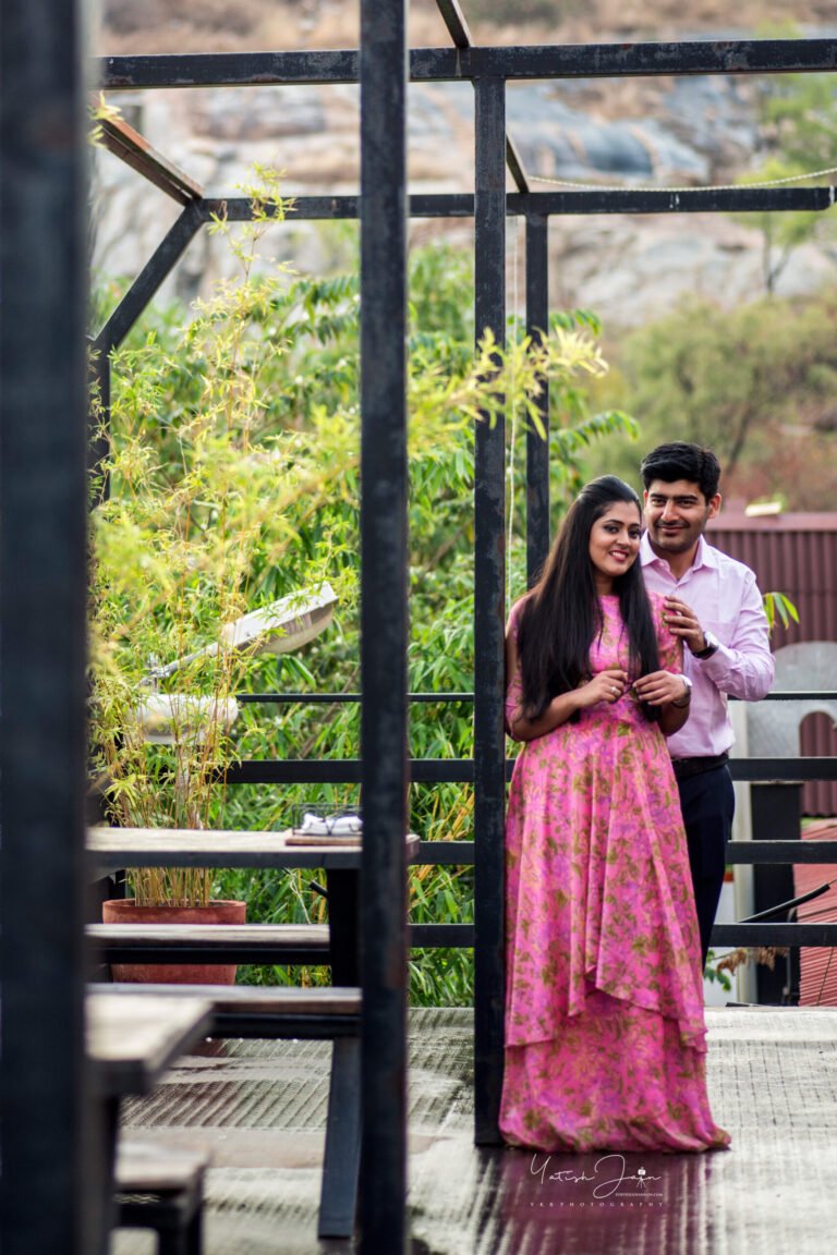 Top-Pre-wedding-photographer-in-Bangalore-India-(27)